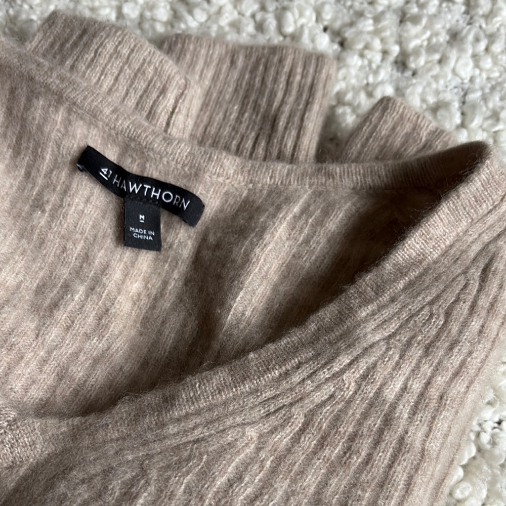Cashmere V-neck Ribbed Sweater - Picture 2 of 3